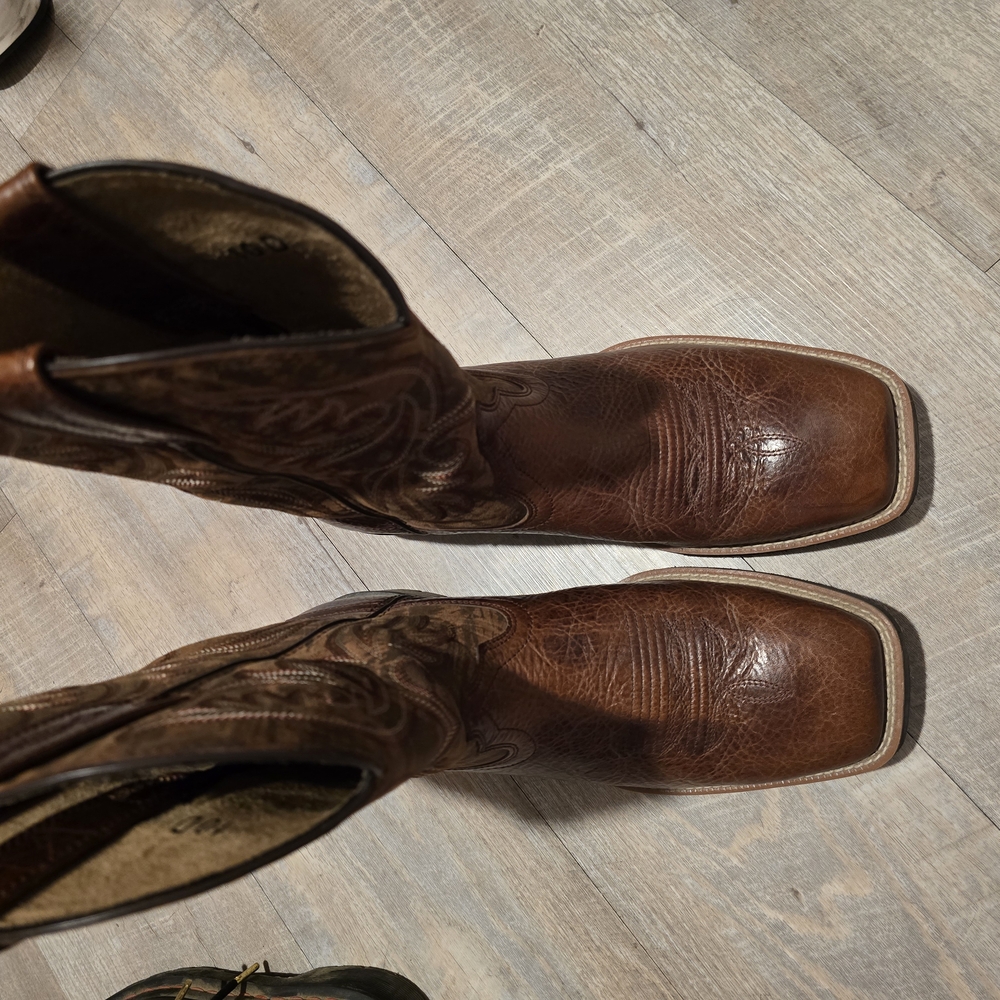 Ariat Brown Leather Cowboy Boots